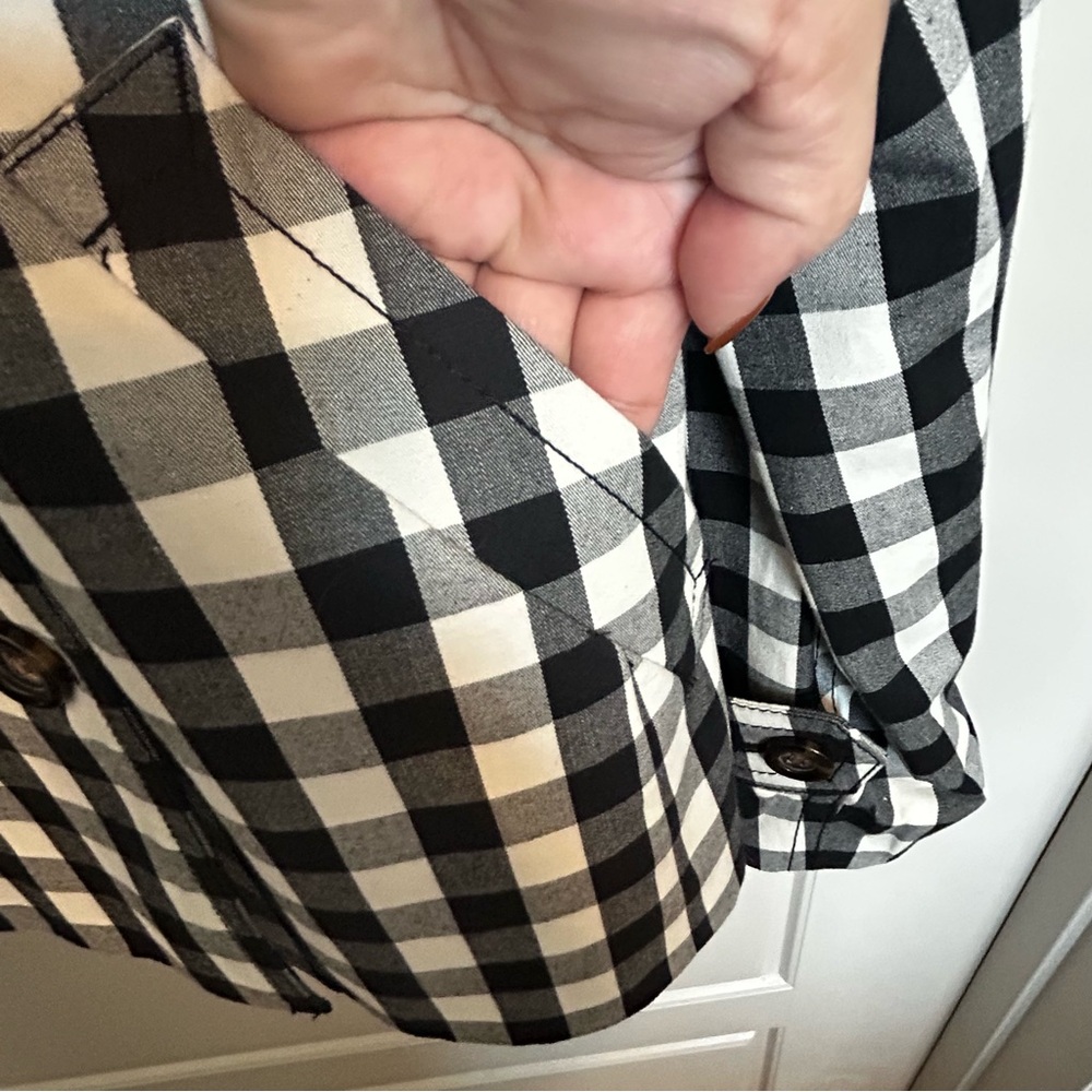 Ann Taylor Women's Black and White Plaid Pea Coat - Picture 4 of 6
